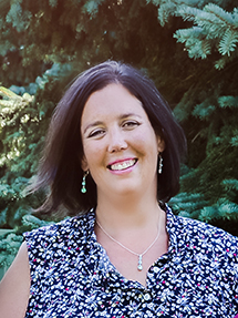 Headshot of karrie kershner.